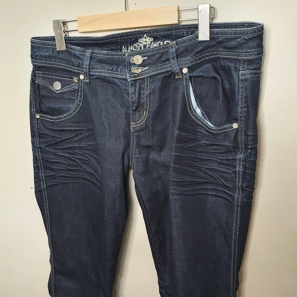 Almost Famous Straight Blue Jeans Size 13 - Picture 5 of 9